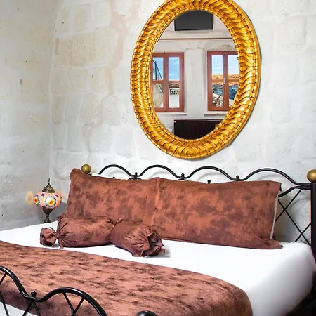Romantic Cave
