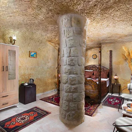 ホテル Romantic Cave ネヴシェヒル