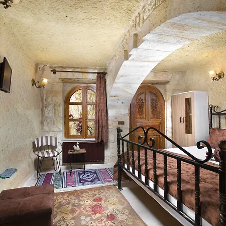 Romantic Cave * Невшехир