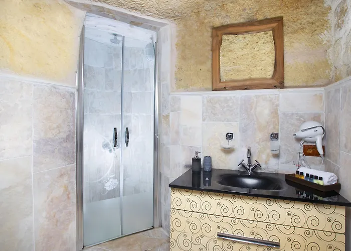 Otel Romantic Cave *